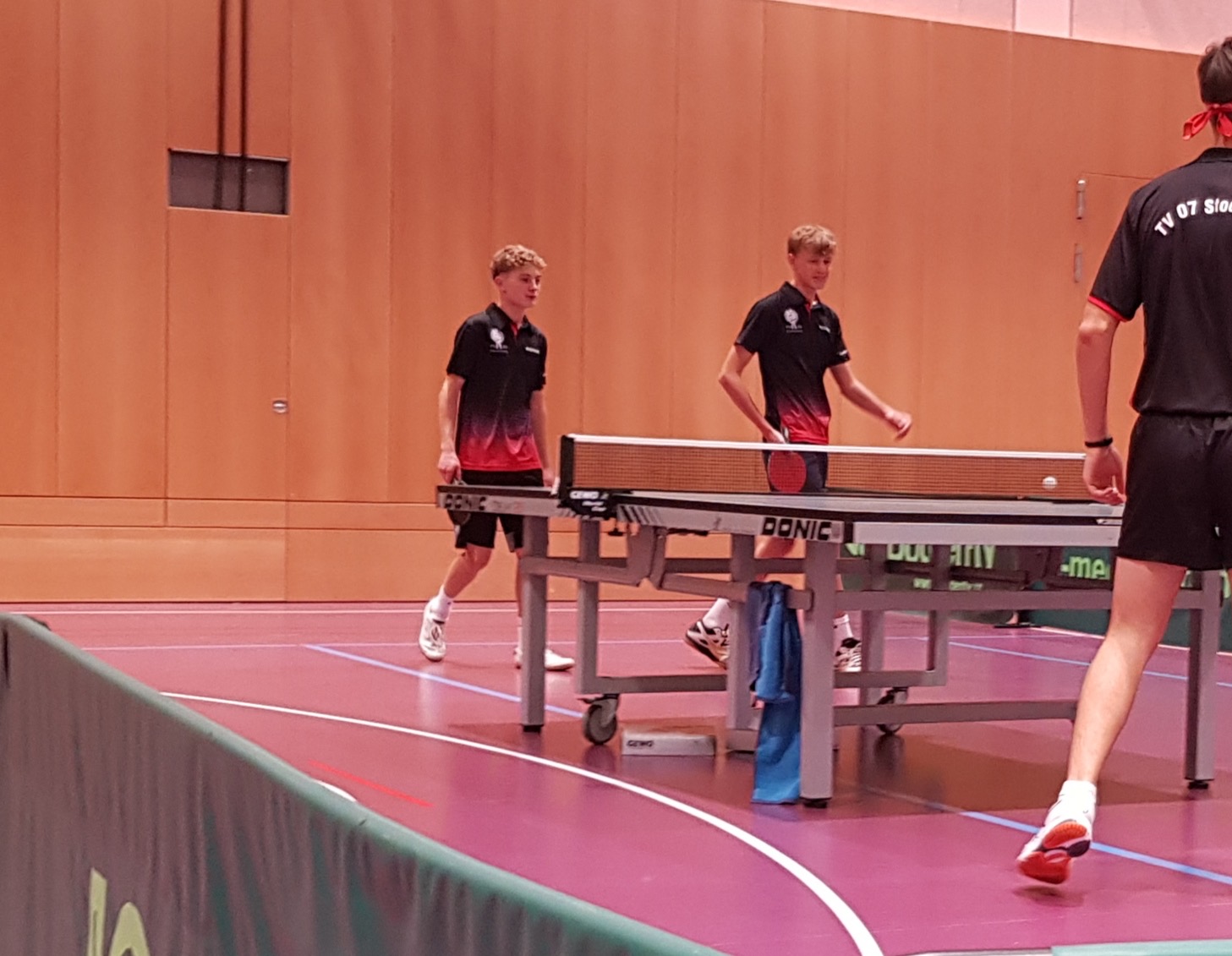 Mika und Alessio, unser Spitzendoppel, mit einer Bilanz von 8:0 letzte Saison in der Rückrunde der Bezirksoberliga!